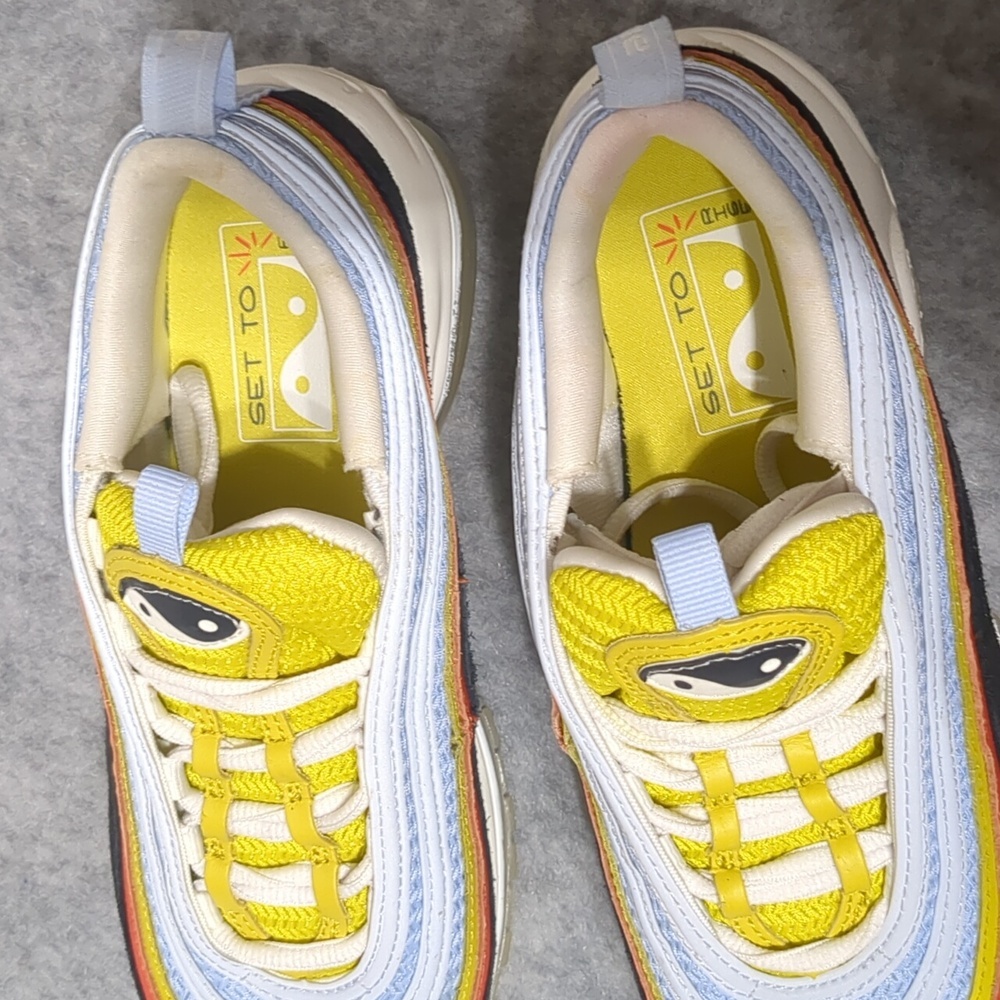NIKE Air Max 97 “Set To Rise” Off Noir Orange DV2195-001 GS 5.5Y Shoes Women 7 - Picture 7 of 9